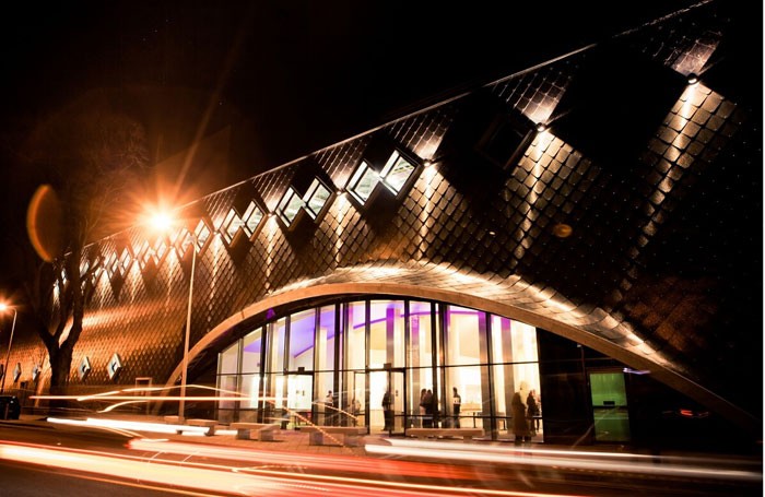 ShermanCymrucreditSimonGough-700x455